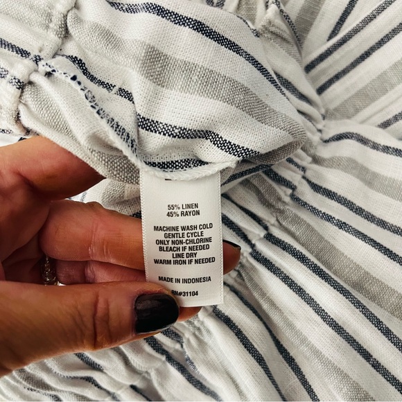 Chaps white blue grey linen stripe coastal tier maxi skirt medium - Picture 6 of 6